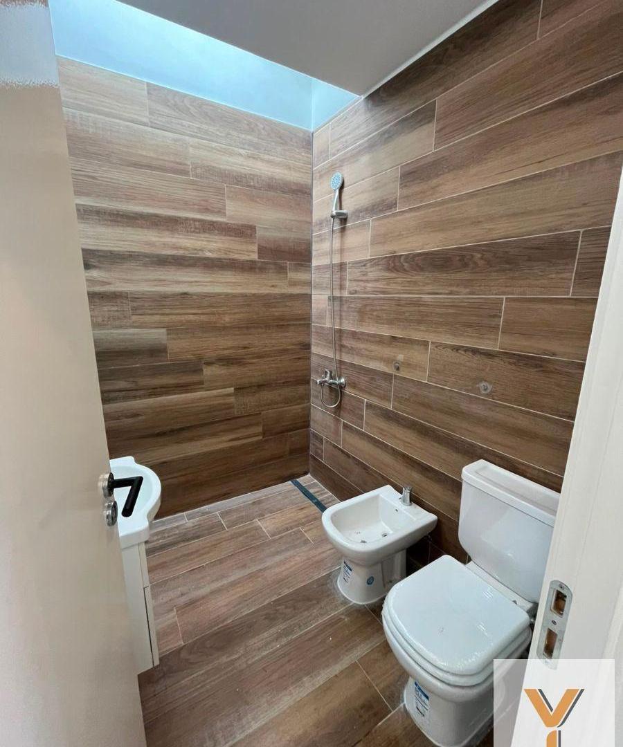 Foto de Casa en Venta - 3 Dormitorios 2 Baños - 300mts - La Plata - City Bell, imagen 4