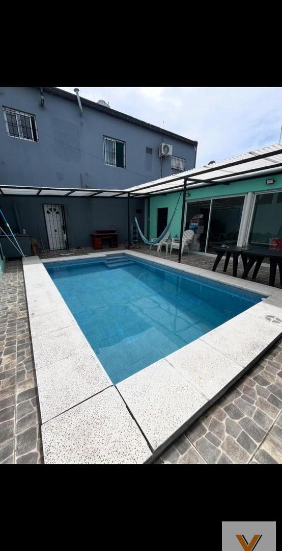 Foto de Departamento en Alquiler - 3 Dormitorios 4 Baños - 300mts - La Plata, imagen 3