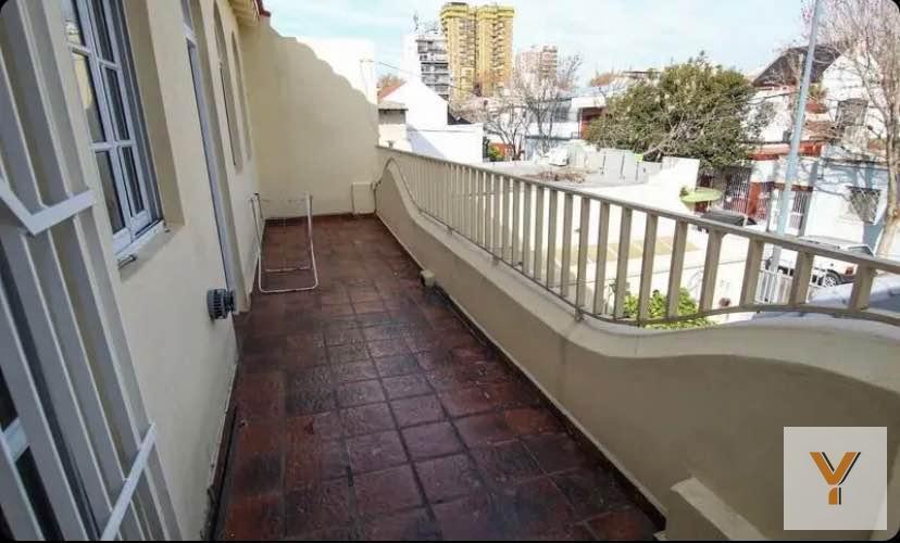Foto de Casa en Venta - 4 Dormitorios 2 Baños - 187mts - Villa del Parque, imagen 1