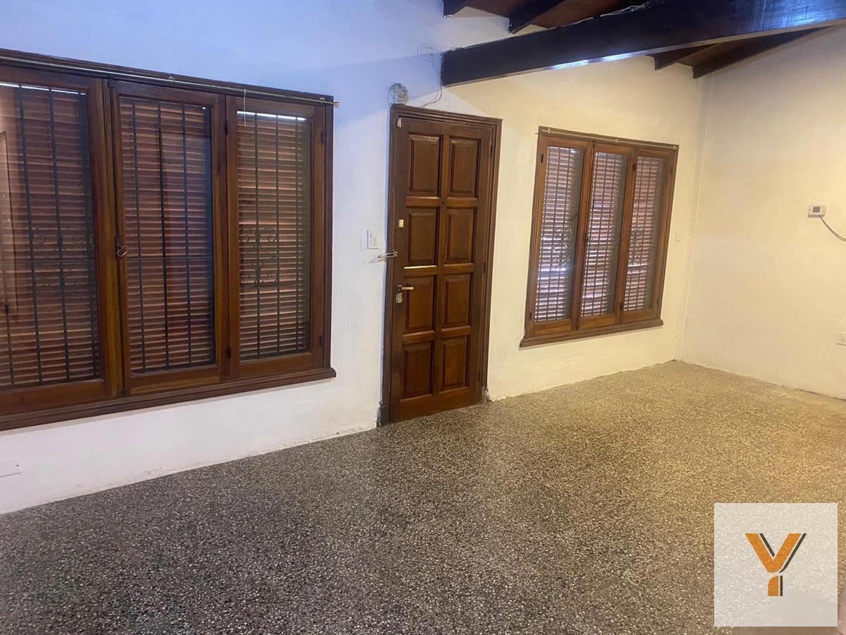 Foto de Casa en venta - 3 Dormitorios 3 Baños - 425Mts2 - Mar del Plata, imagen 4