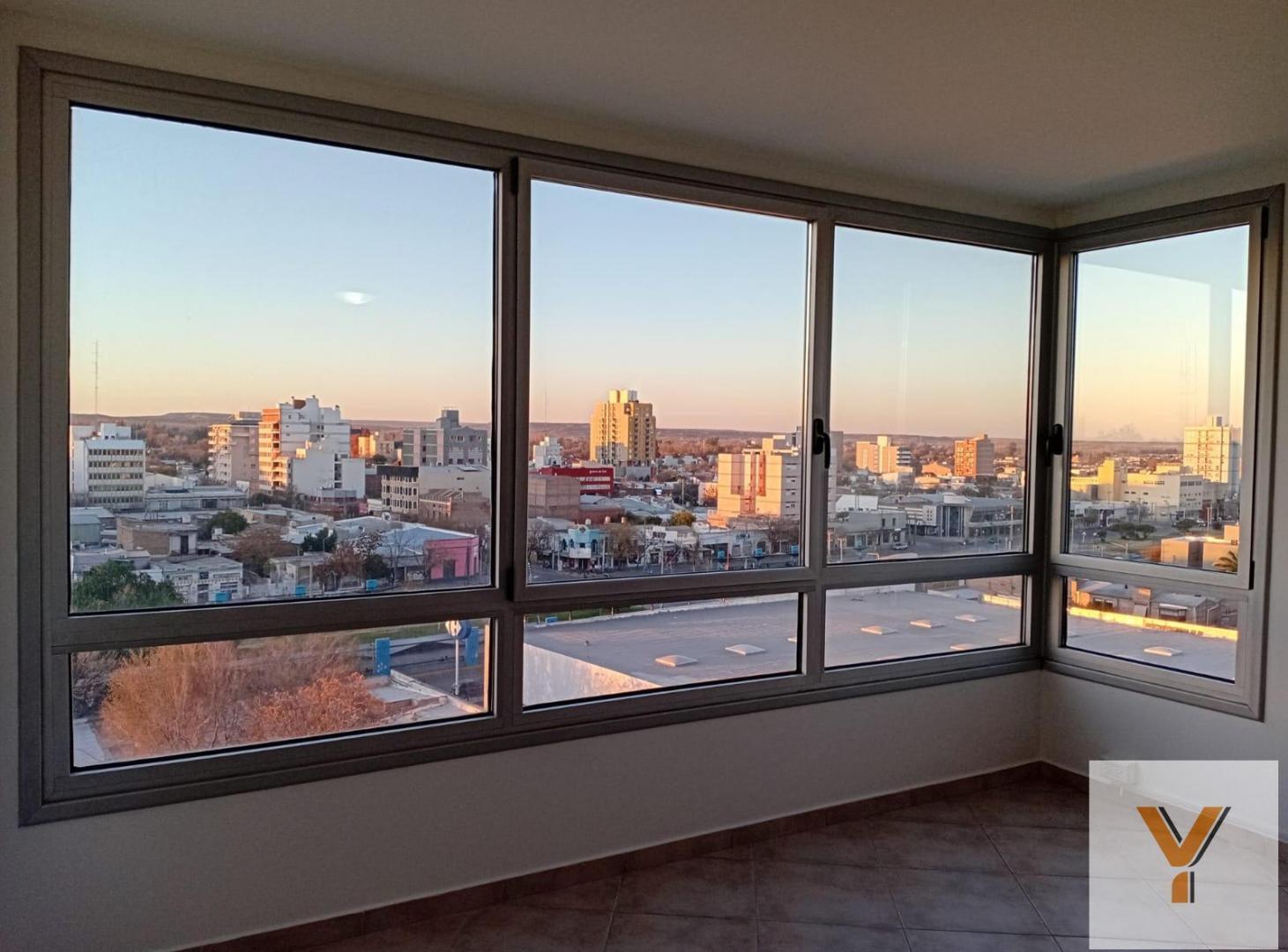 Foto de Departamento en venta - 2 Dormitorios 2 Baños - General Roca, imagen 2