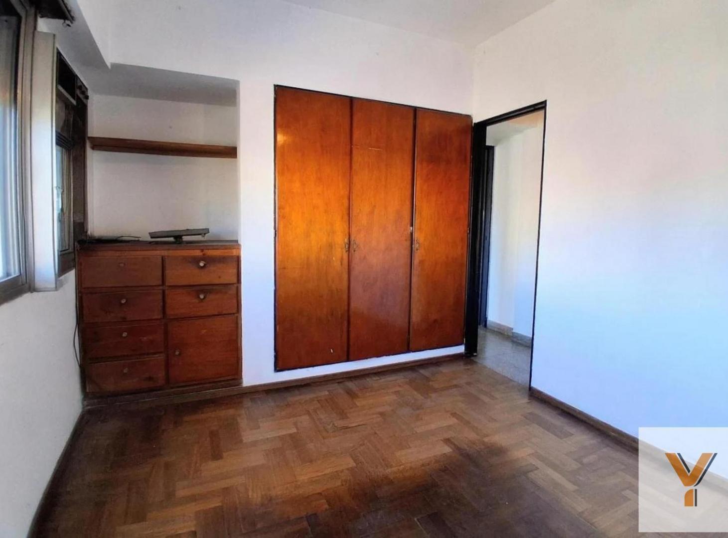 Foto de Casa en venta - 3 Dormitorios 1 Baño - Locales - Quilmes, imagen 5