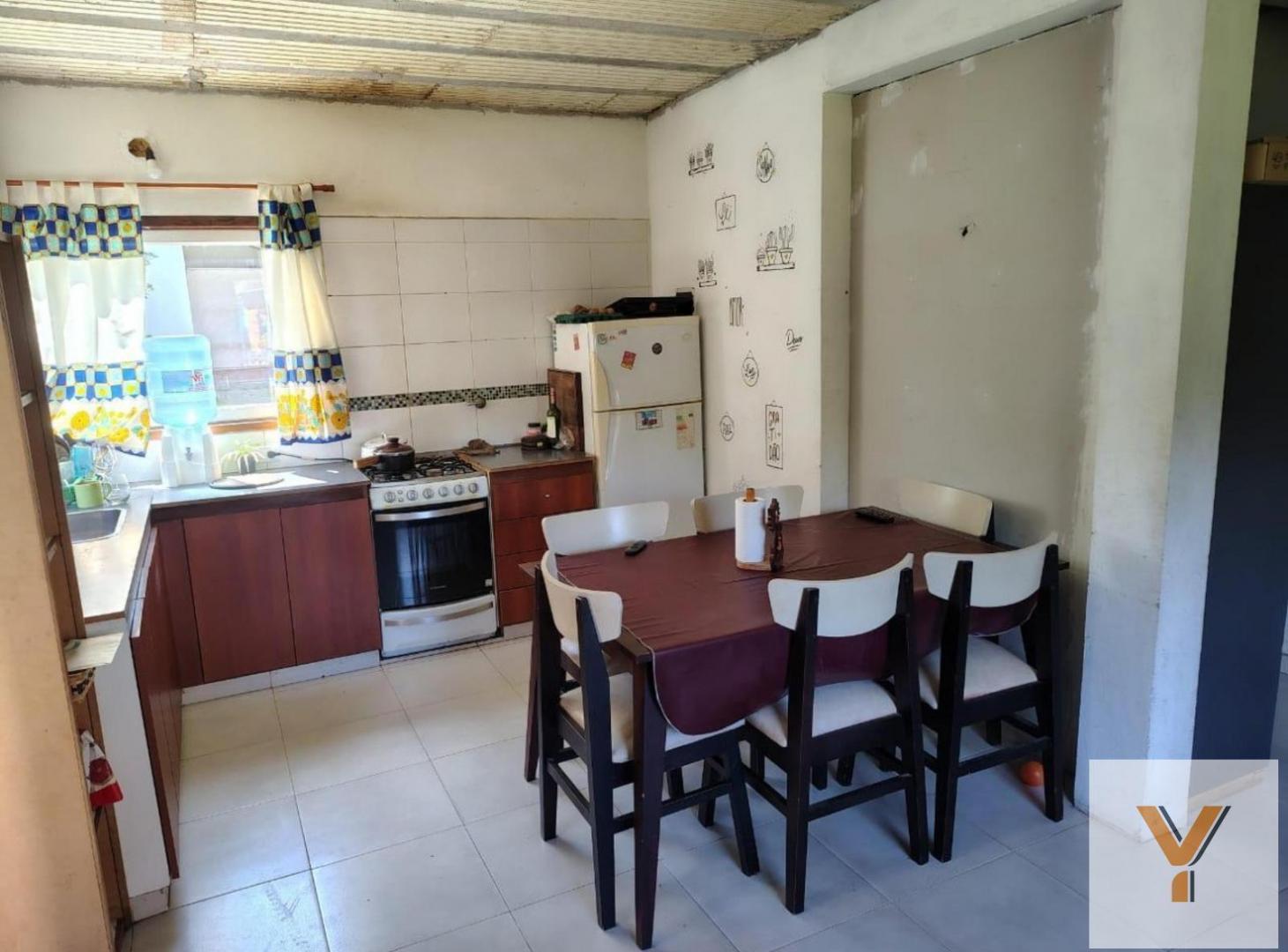 Foto de Casa en Venta - 4 Dormitorios 3 Baños - 440mts - Villa Gesell, imagen 4