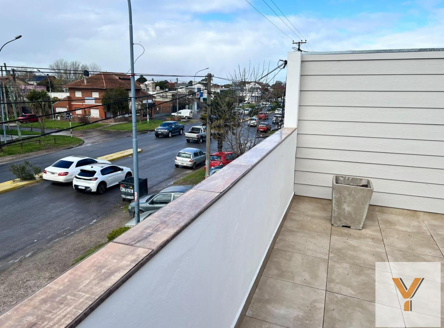 Foto de Departamento en Alquiler - 2 Dormitorios 2 Baños - 110mts - Mar Del, imagen 3