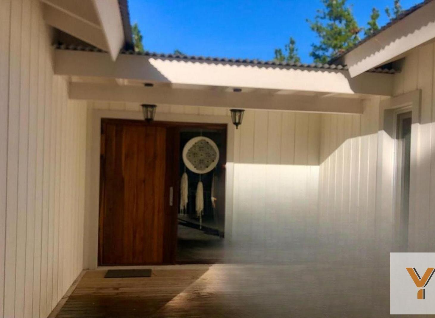 Foto de Casa en Venta - 3 Dormitorios 3 Baños - 1000mts - Costa Esmeralda, imagen 3