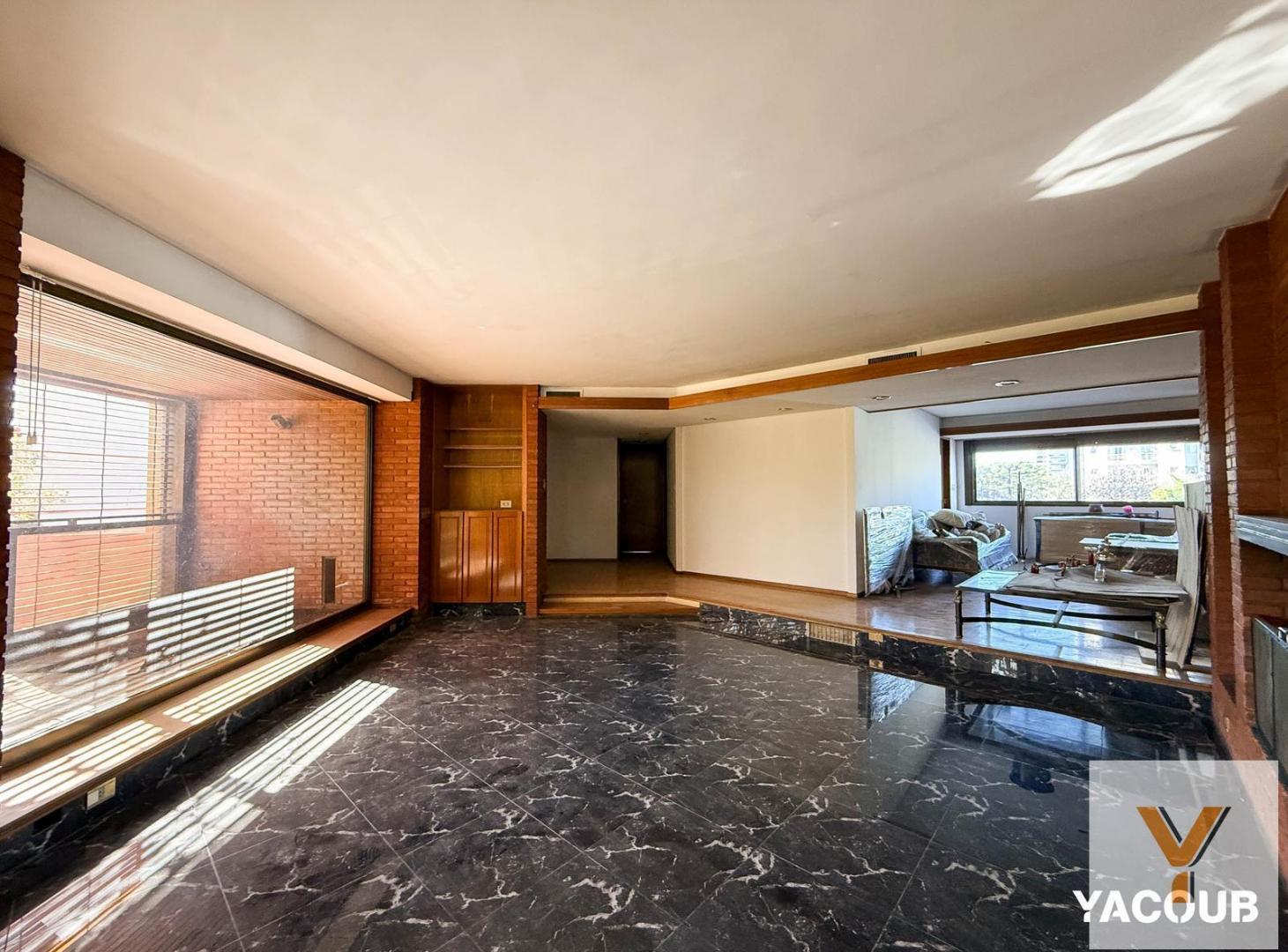 Foto de Departamento en venta - 3 Dormitorios 3 Baños - Cochera - La Plata, imagen 3