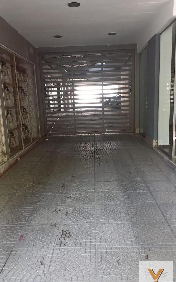 Foto de Cochera en Venta - - 15.4mts - Flores, imagen 5