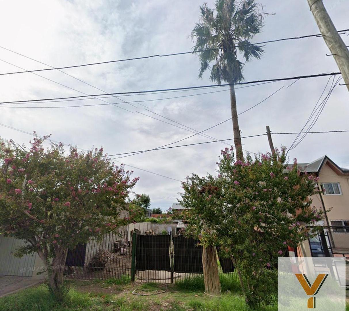Foto de Terreno en venta - 200Mts2 - Los Hornos, imagen 3