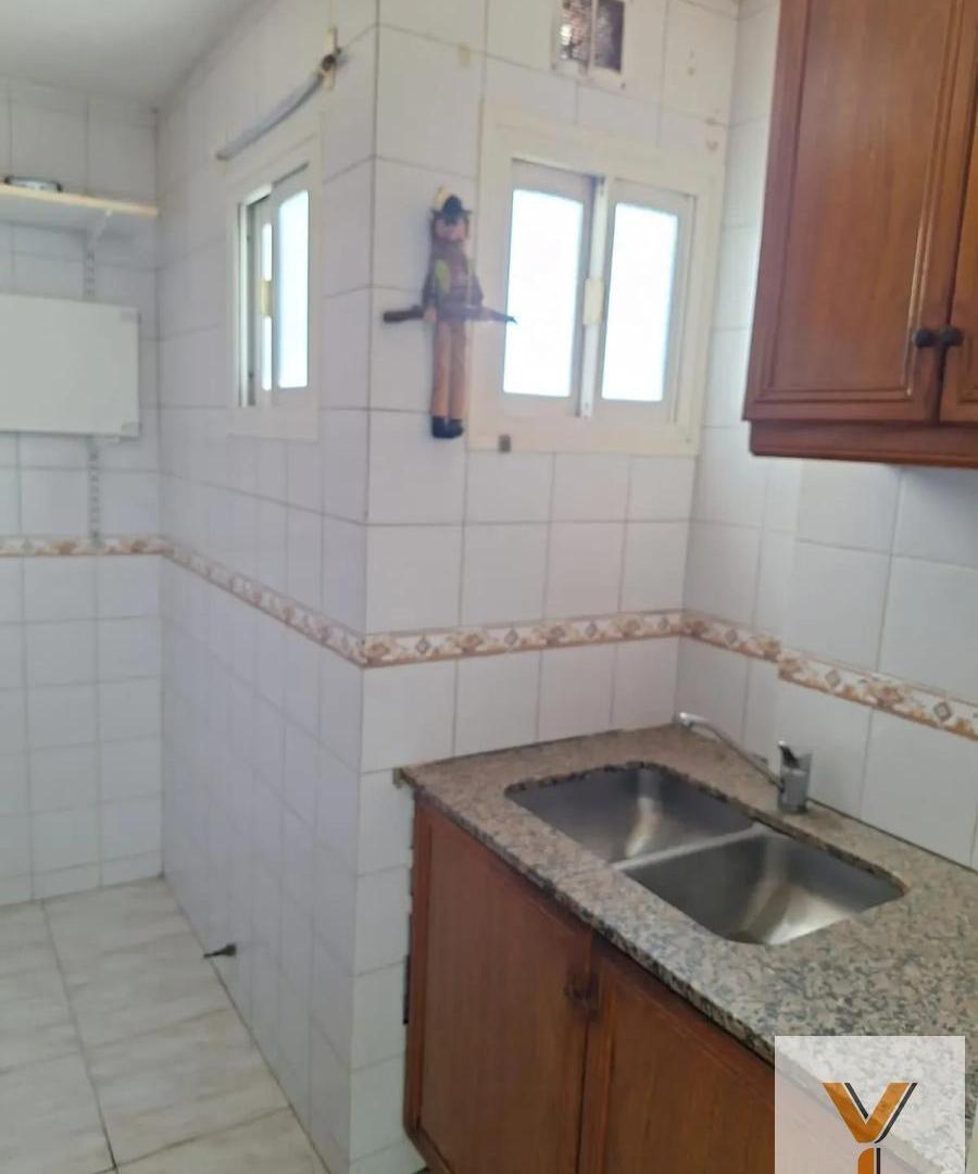 Foto de Departamento en Venta - 1 Dormitorio 1 Baño - 50mts - Lomas De Zamora, imagen 2