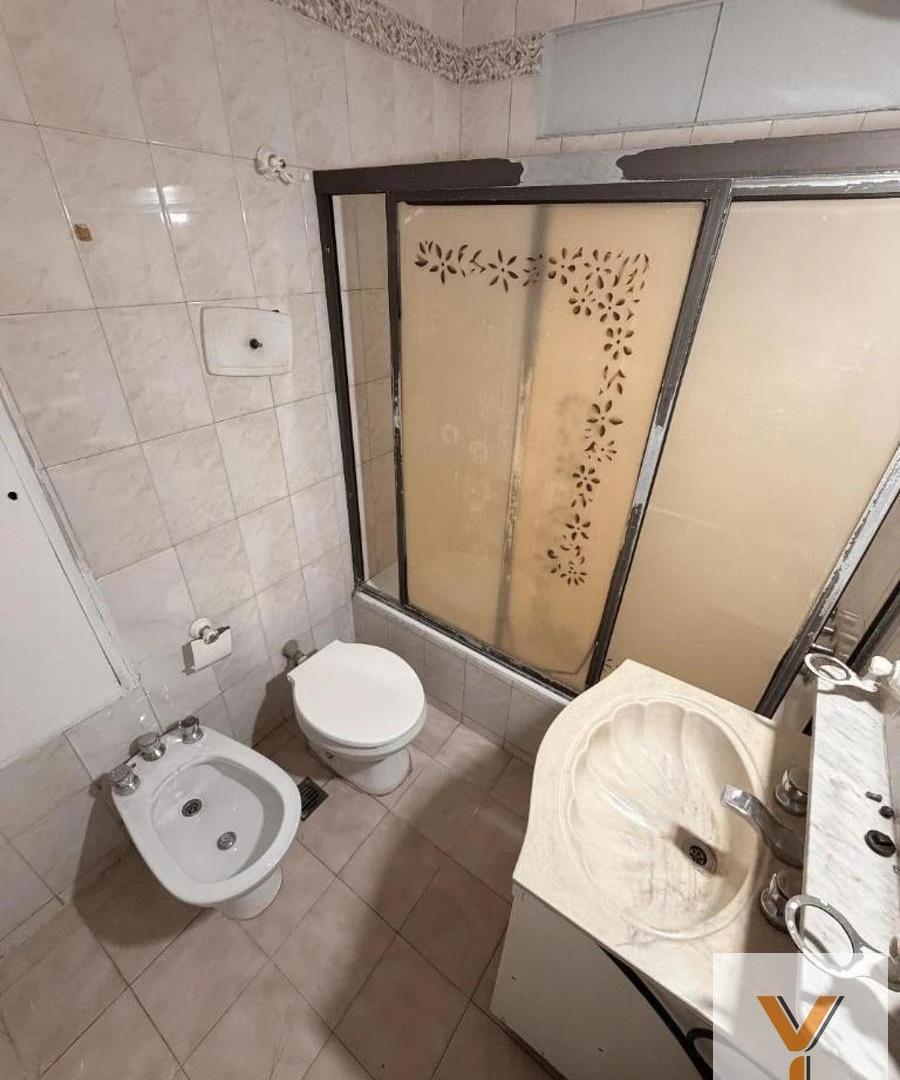 Foto de Departamento en Alquiler - 3 Dormitorios 1 Baño - 100mts - Palermo, imagen 3