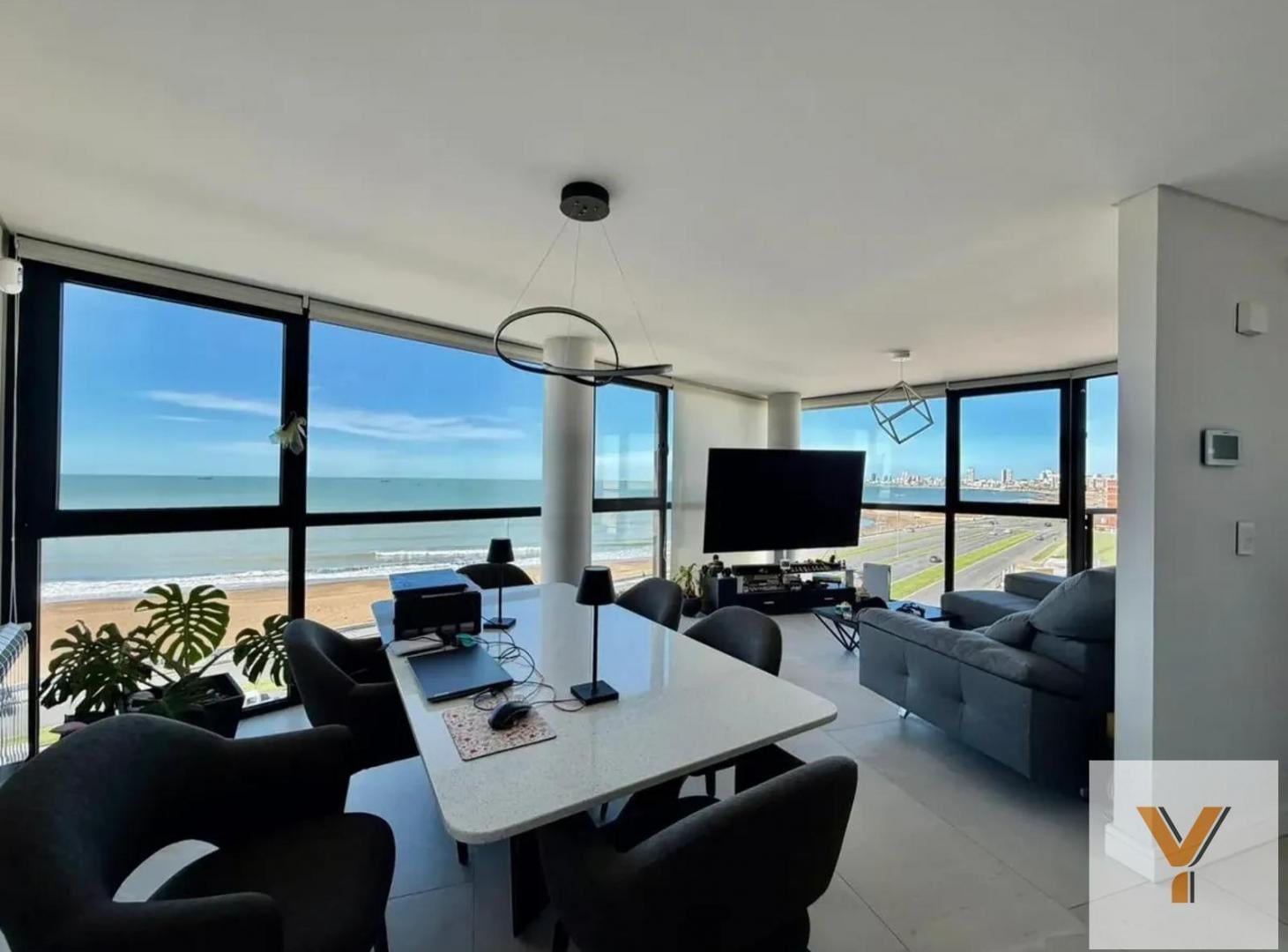 Foto de Departamento en Venta - 2 Dormitorios 2 Baños - 100mts - Mar Del Plata, imagen 2