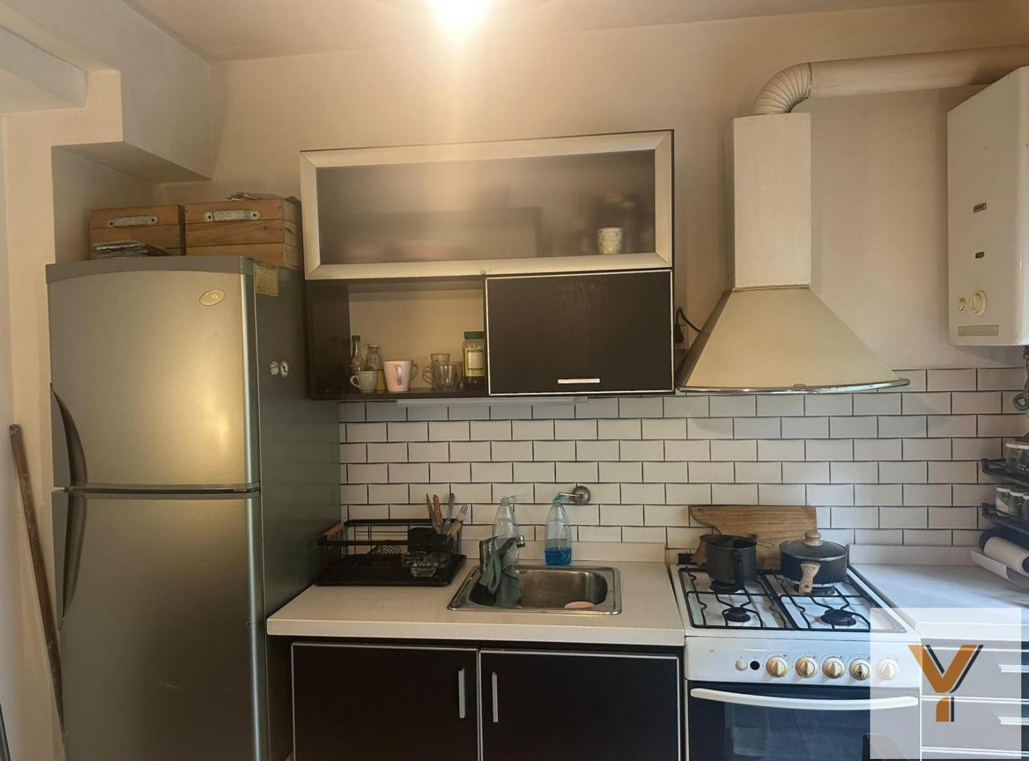 Foto de PH en Venta - 1 Dormitorio 1 Baño - 38mts - Coghlan, imagen 2