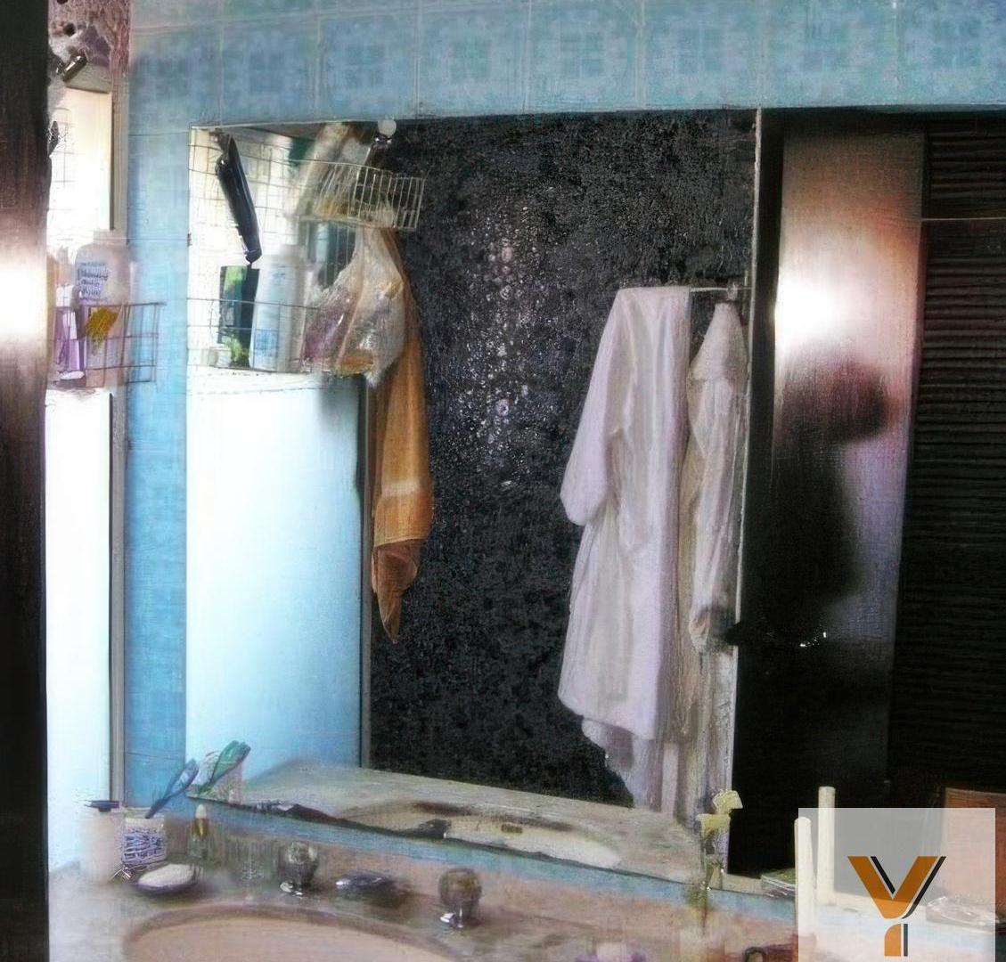 Foto de Casa en venta - 4 Dormitorios 4 Baños - Cochera - 412Mts2 - Quilmes Este, imagen 5