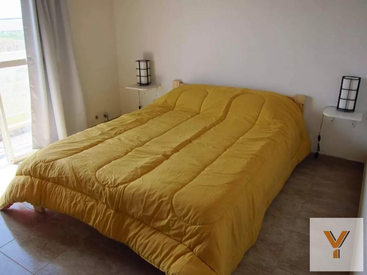 Foto de Complejo de Dúplex en venta - 12 Dormitorios 12 Baños - Cocheras, imagen 4