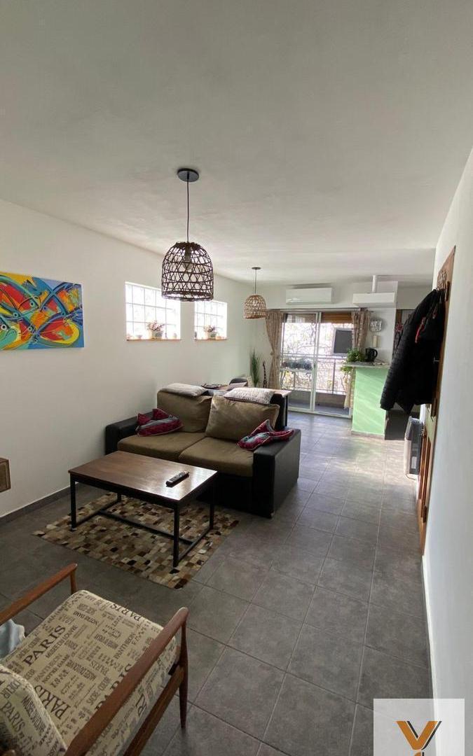 Foto de Departamento en venta - 2 Dormitorios 1 Baño - La Plata, imagen 1