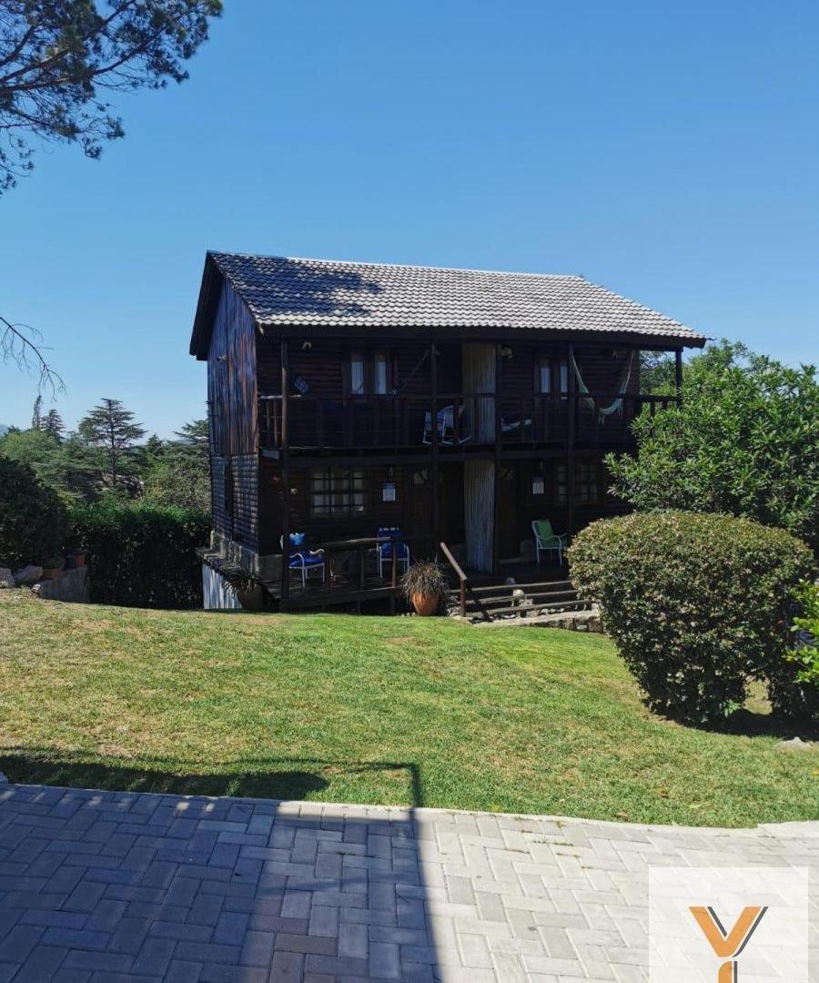 Foto de Complejo de cabañas en venta - 5 UFs - 1.880Mts2 - Cuesta Blanca, imagen 1