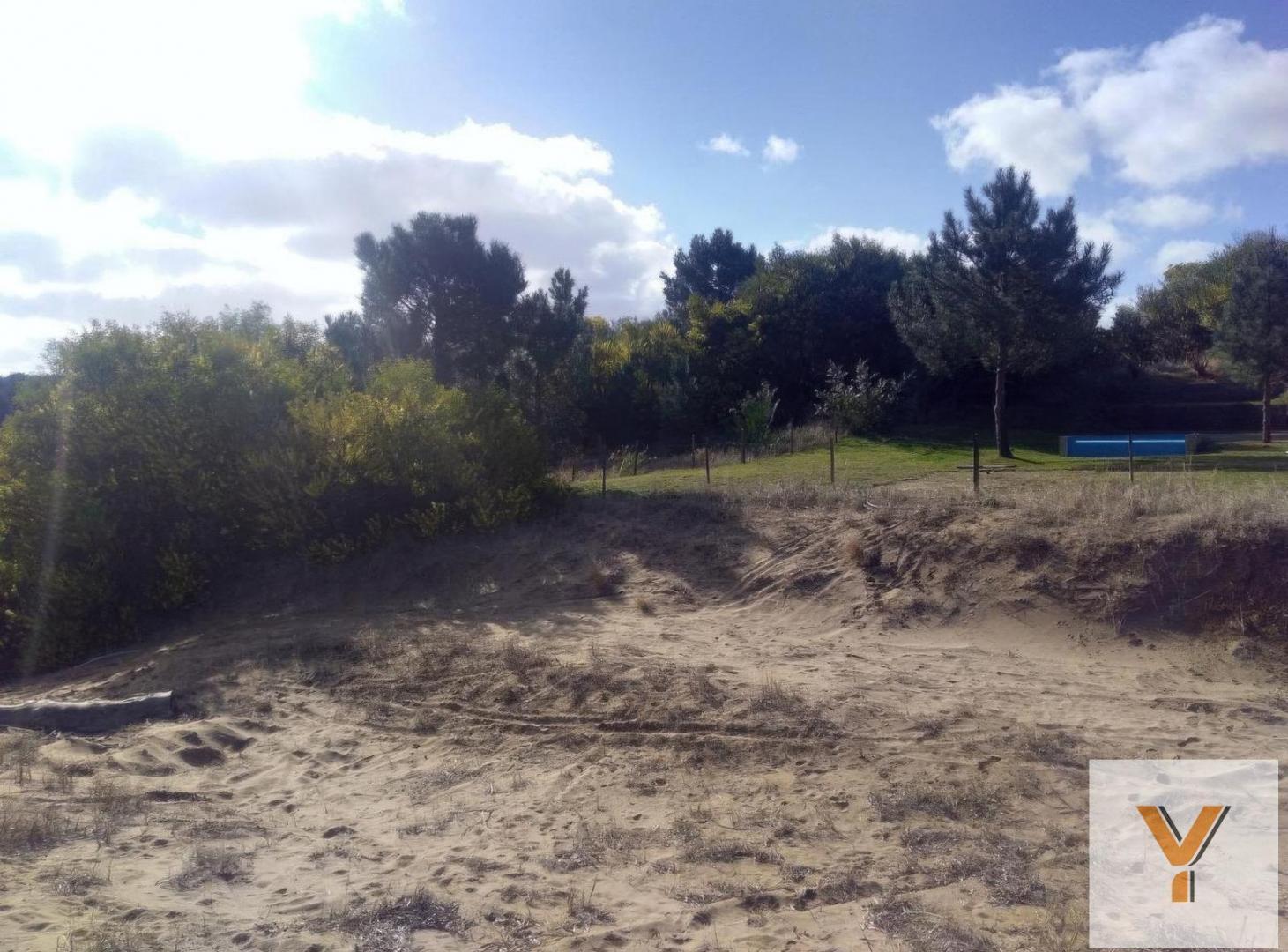 Foto de Terreno en venta - 1175 mts2 - Ecuestre, Costa Esmeralda, imagen 1
