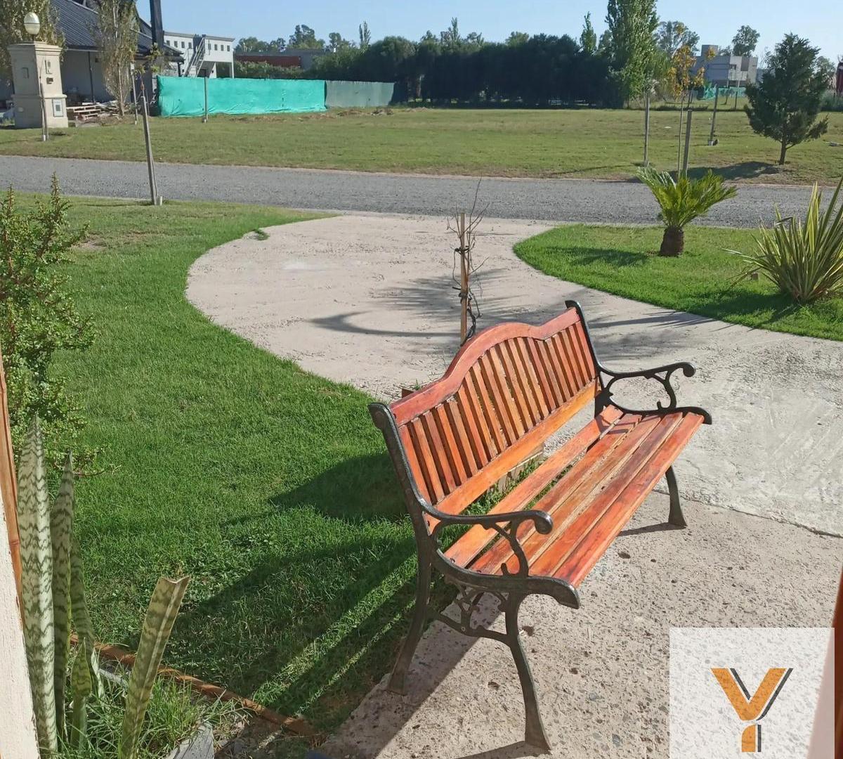 Foto de Casa en venta - 3 Dormitorios 2 Baños - Presidente Perón, imagen 2