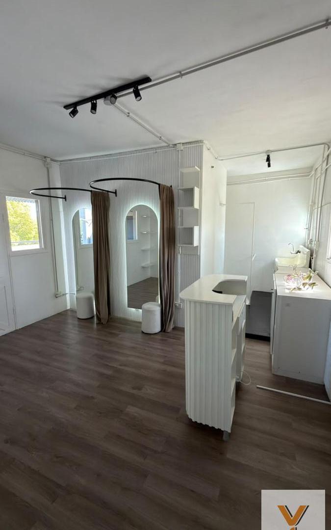 Foto de Oficina en Alquiler - 1 Baño - 40mts - Mar Del Plata, imagen 3