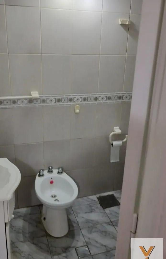 Foto de PH en Venta - 2 Dormitorios 1 Baño - 85mts - Villa del Parque, imagen 4