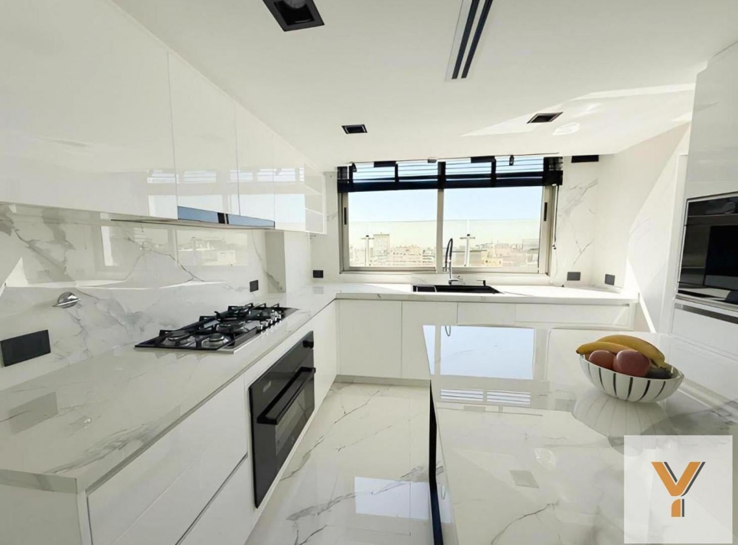 Foto de Departamento en Alquiler - 3 Dormitorios 4 Baños - 216mts - Recoleta, imagen 2