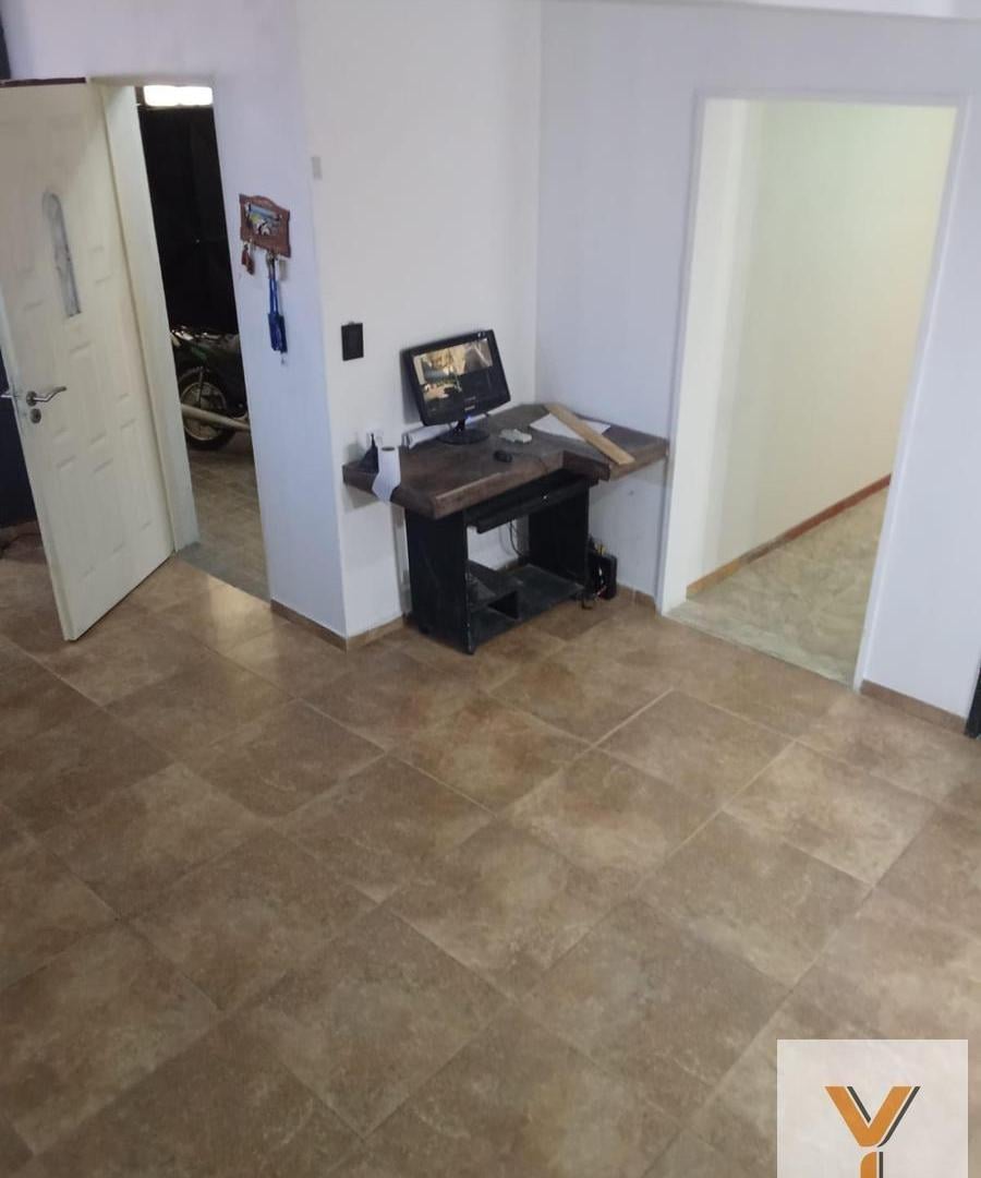 Foto de Casa en Venta - 1 Dormitorio 1 Baño - 154mts - La Plata, imagen 5