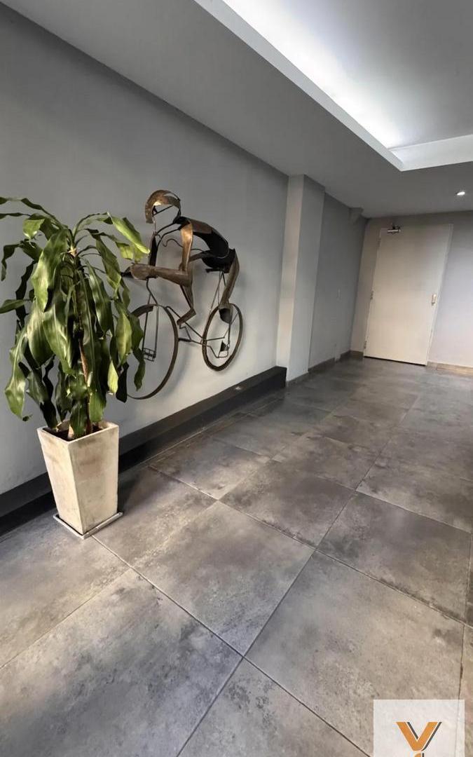 Foto de Departamento en Alquiler - 2 Dormitorios 1 Baño - 68mts - Villa Urquiza, imagen 5