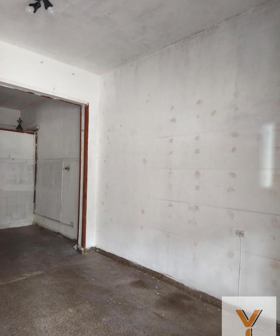 Foto de Local en Alquiler - Monoambiente 1 Baño - 24mts - Esteban Echeverría, imagen 1