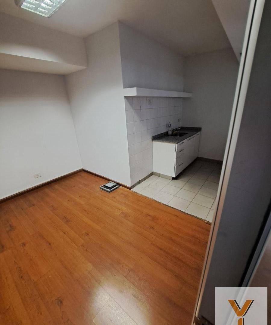 Foto de Oficina en alquiler - 3 Baños - San Nicolás, imagen 2