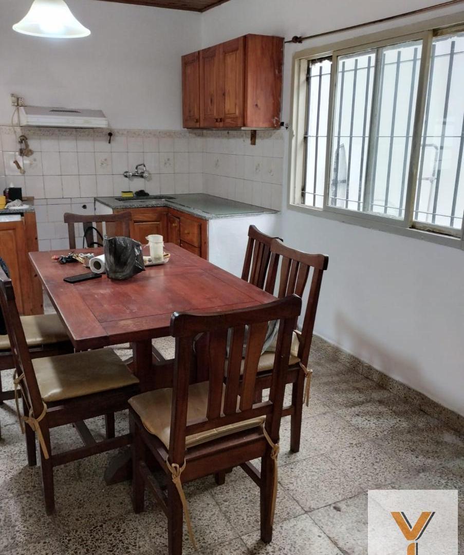 Foto de Casa en Venta - 2 Dormitorios 1 Baño - 65mts - La Plata, imagen 1