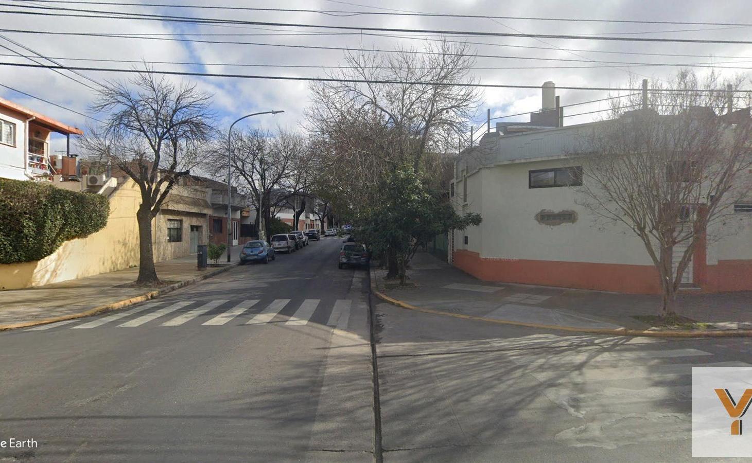 Foto de PH en venta - 4 Dormitorios 2 Baños - Velez, imagen 2