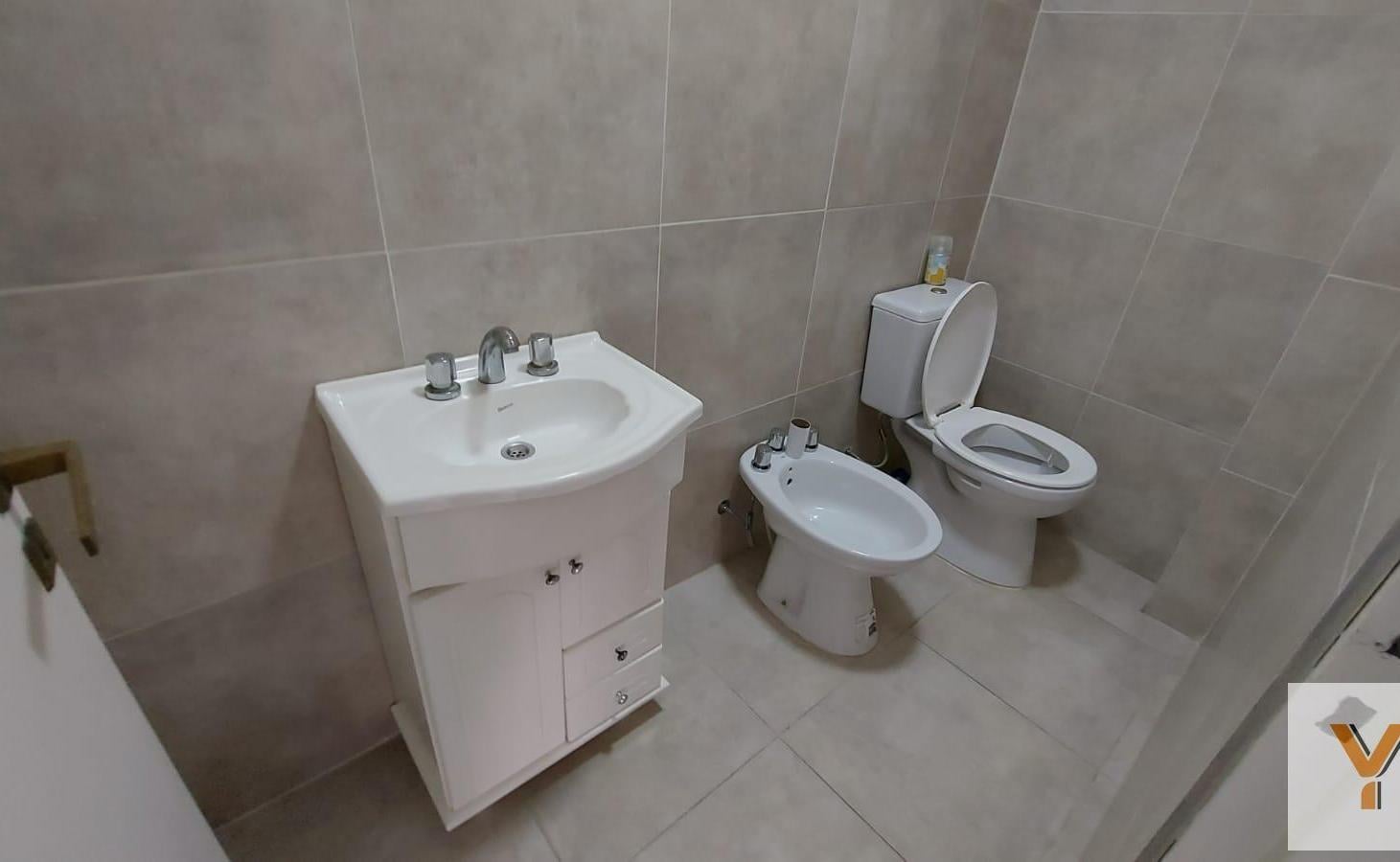 Foto de Local Comercial en alquiler - 2 Ambientes - San Telmo, imagen 2