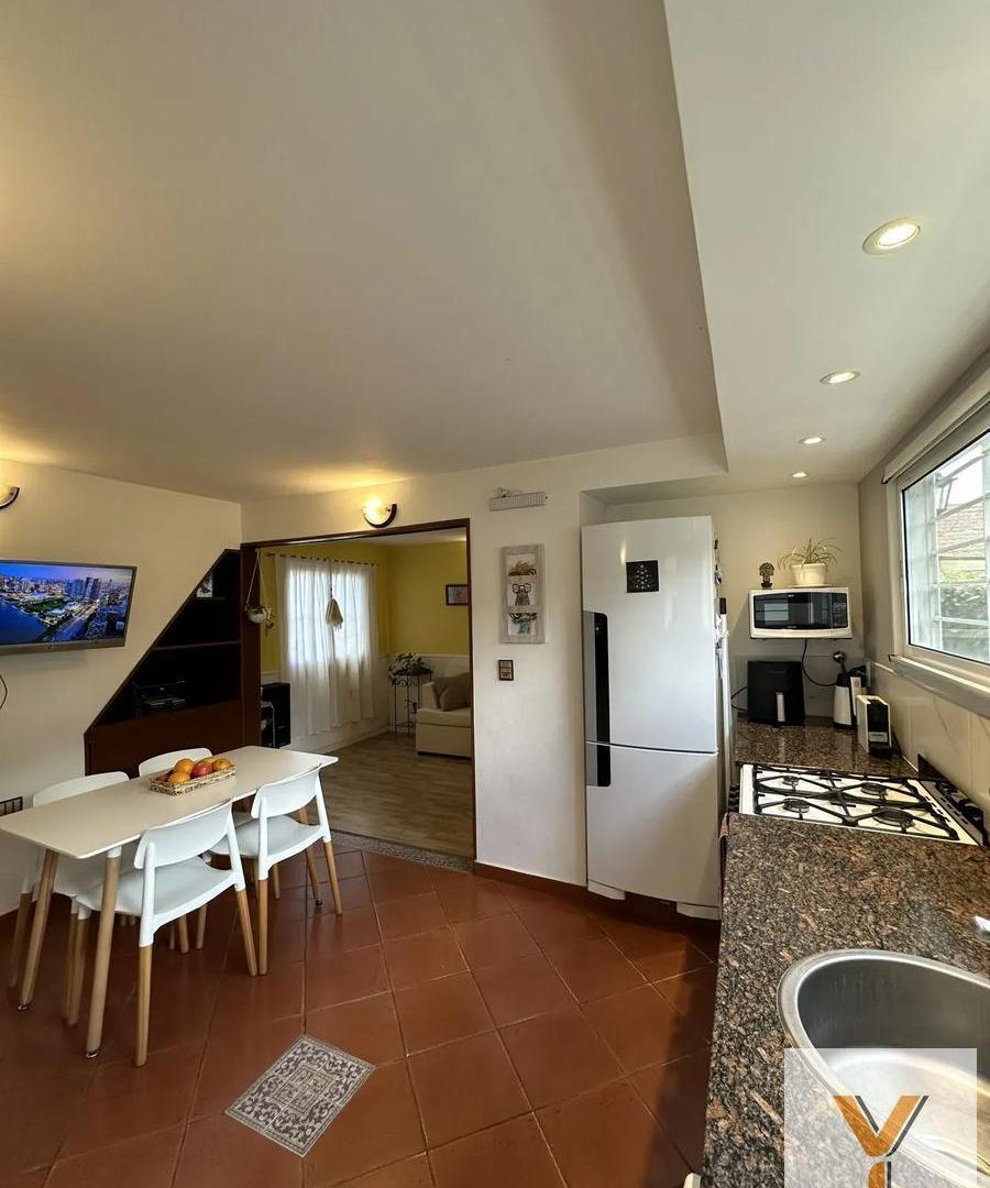 Foto de Casa en venta - 3 Dormitorios 3 Baños - Mar del Plata, imagen 3