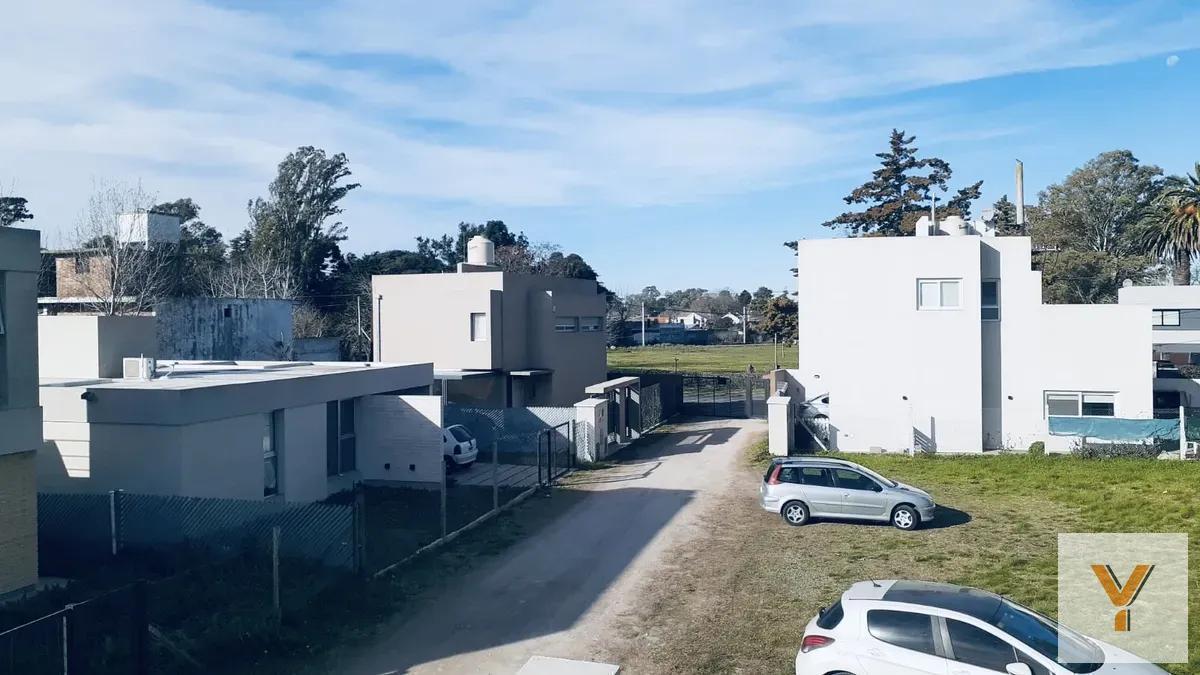 Foto de Terreno en venta - 450Mts2 - La Plata, imagen 5