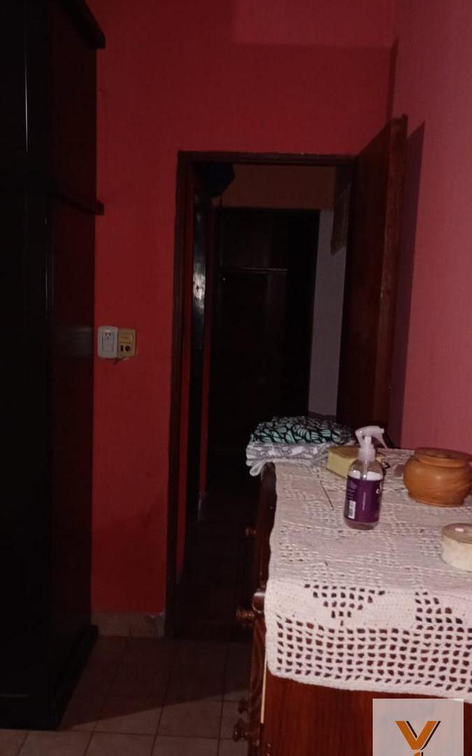 Foto de Casa en venta - 2 Dormitorios 1 Baño - La Plata, imagen 4