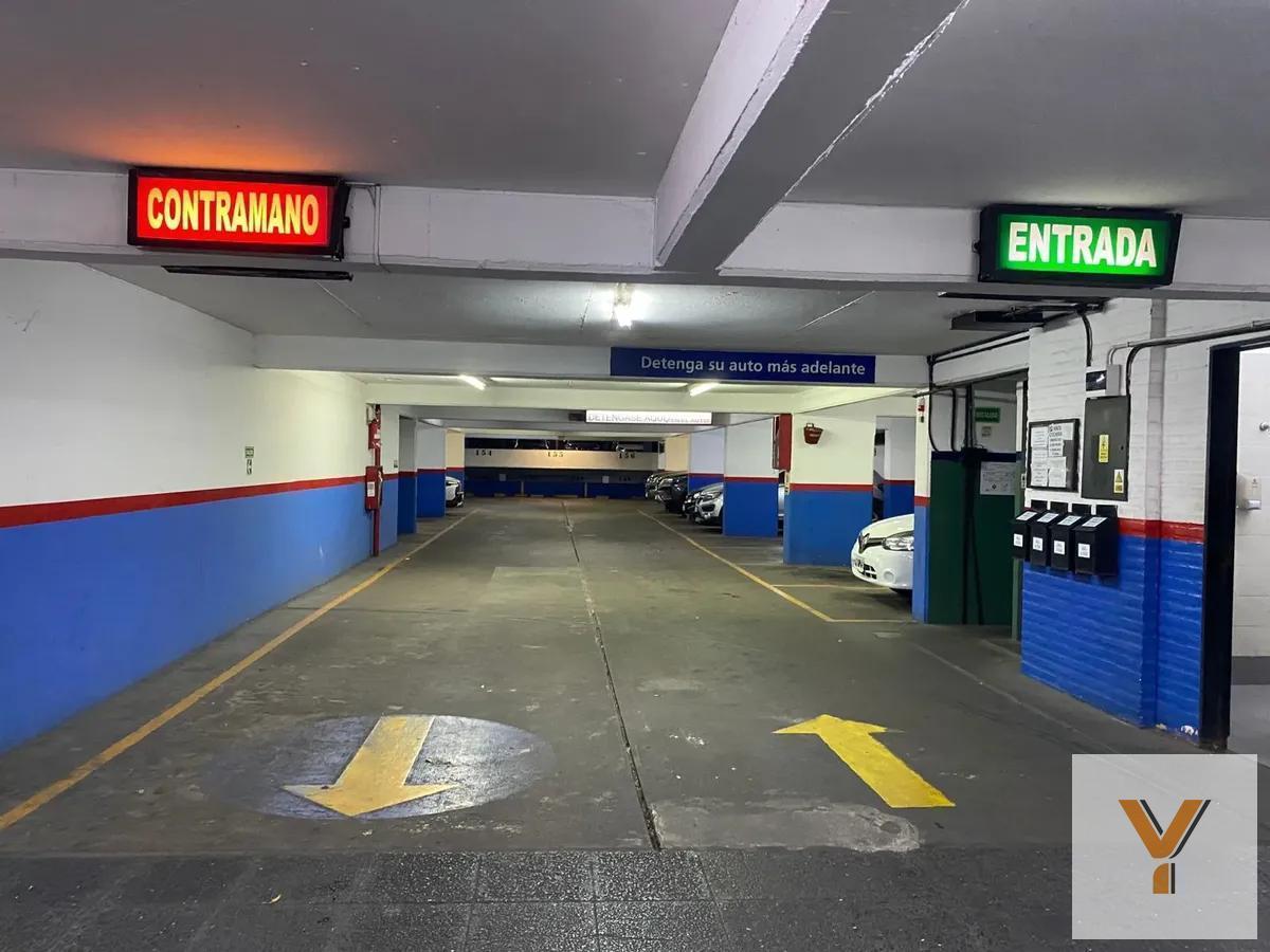 Foto de Cochera en venta - 12,22Mts2 - Barrio Norte, imagen 2