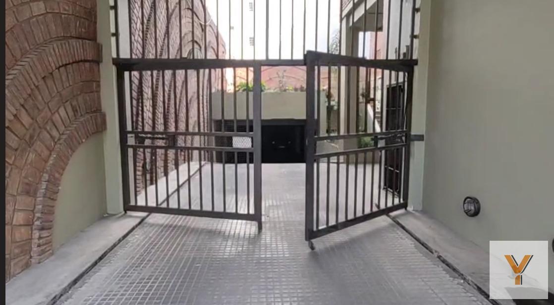 Foto de Cochera en venta - 12Mts2 - La Plata, imagen 1