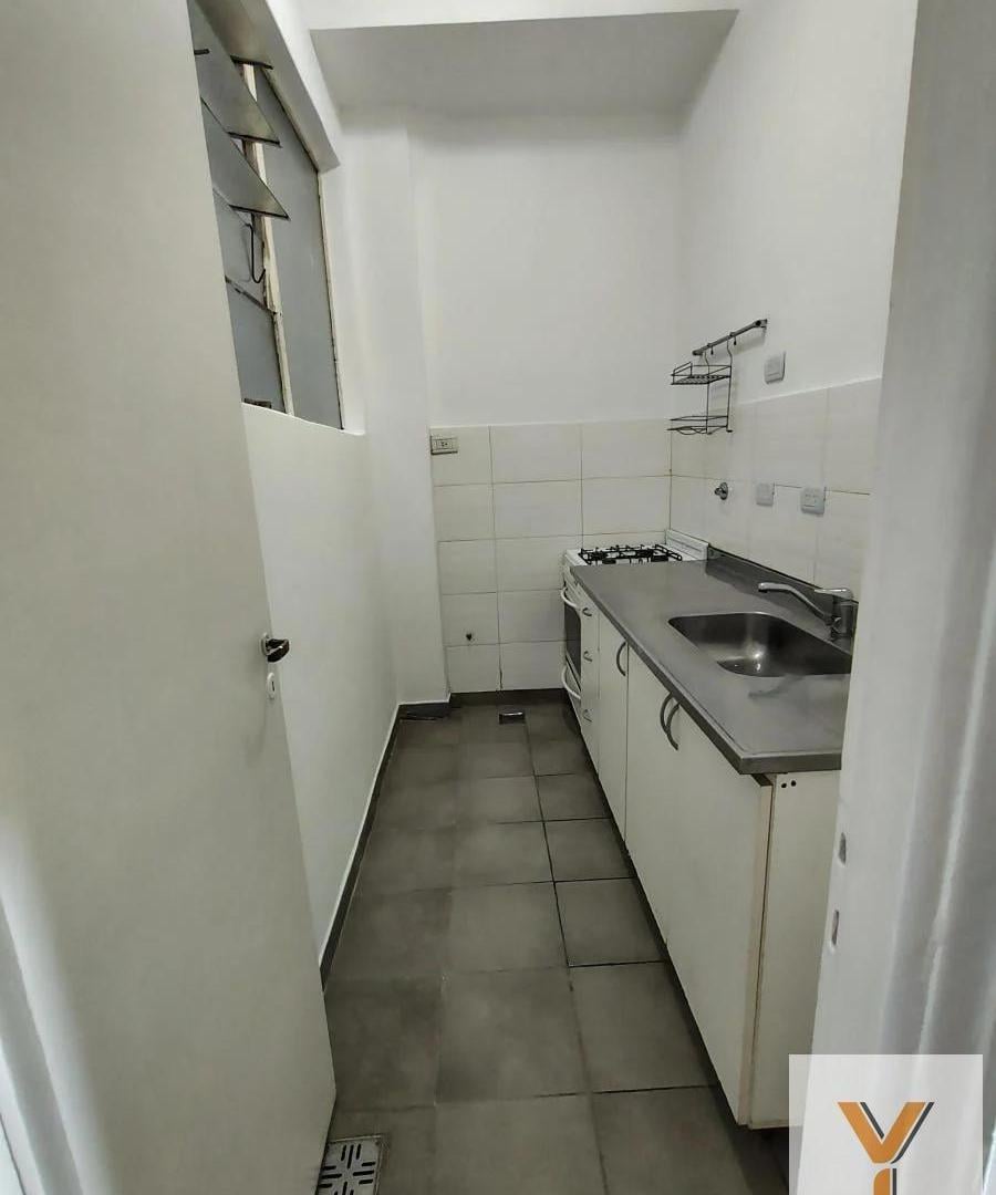 Foto de Departamento en venta - 1 Dormitorio 1 Baño - Flores, imagen 2