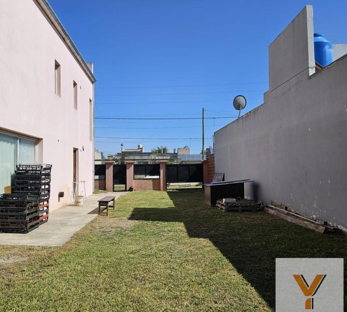 Foto de Casa en venta - 1 Dormitorio 1 Baño - La Plata, imagen 4