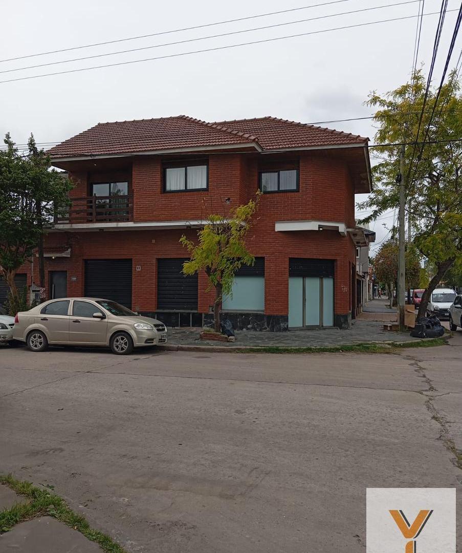 Foto de Casa en venta - 2 Dormitorios 4 Baños - Mar del Plata, imagen 2