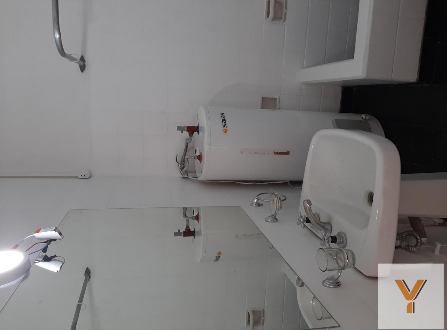 Foto de Departamento en venta - 2 Dormitorios 2 Baños - Bahía Blanca, imagen 2