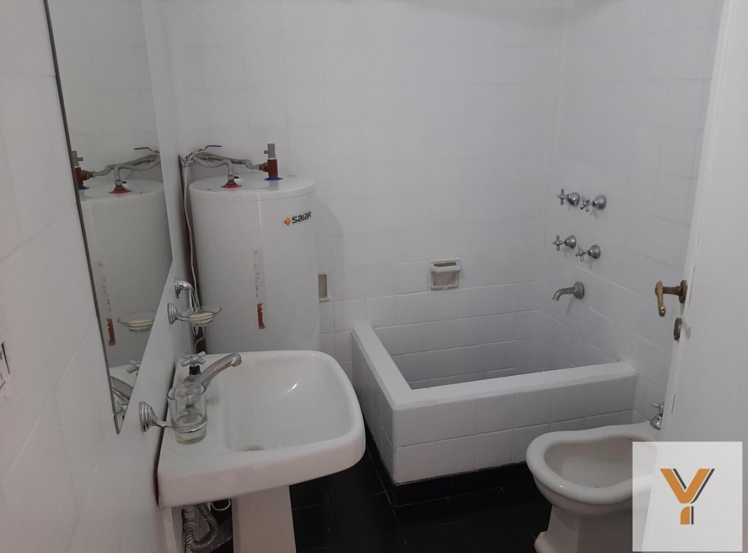 Foto de Departamento en venta - 2 Dormitorios 2 Baños - Bahía Blanca, imagen 1