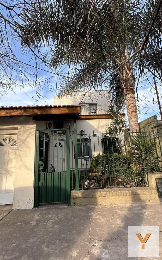 Foto de Casa en venta - 3 Dormitorios 2 Baños - Lomas de Zamora, imagen 5