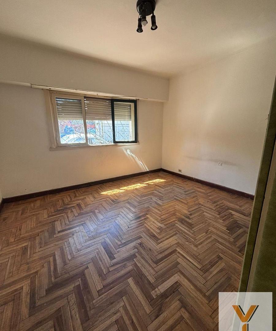 Foto de Casa en venta - 4 Dormitorios 2 Baños - Mar del Plata, imagen 5