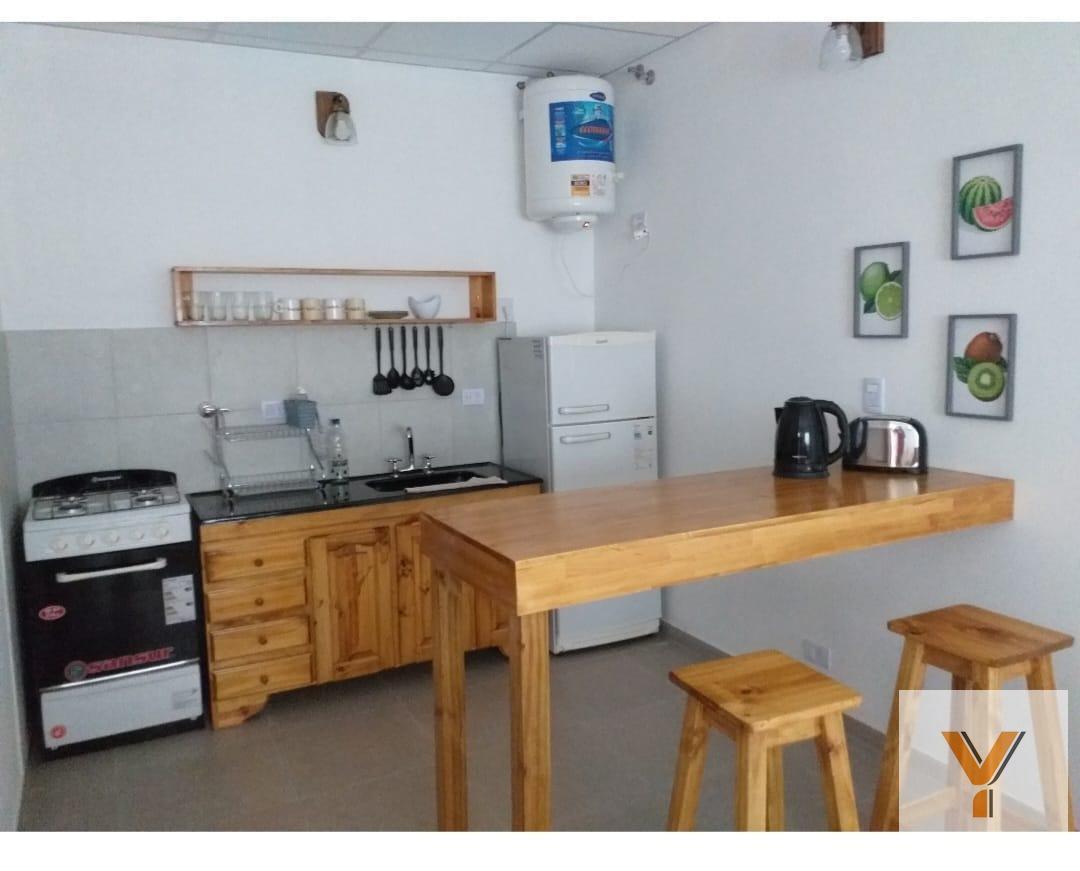 Foto de Casa en venta - 8 Dormitorios 4 Baños - Santa Teresita, imagen 2