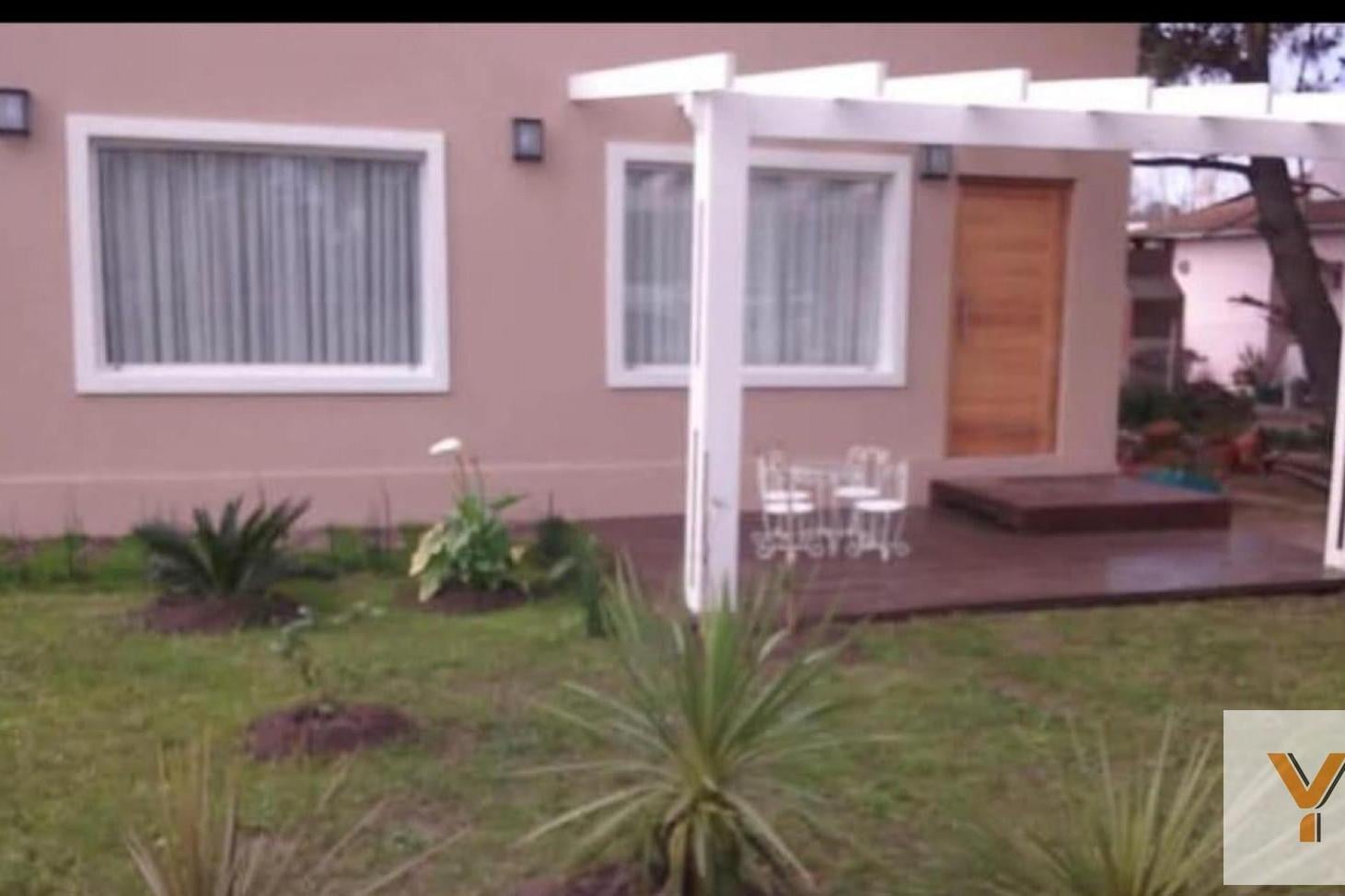 Foto de Casa en venta - 1 Dormitorio 1 Baño - Ostende, imagen 1