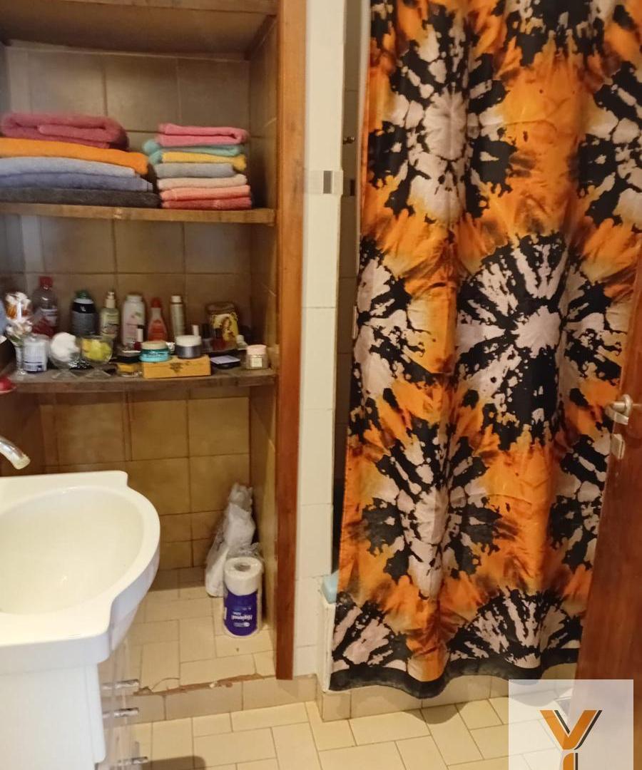 Foto de Casa en venta - 2 Dormitorios 1 Baño - Necochea, imagen 2