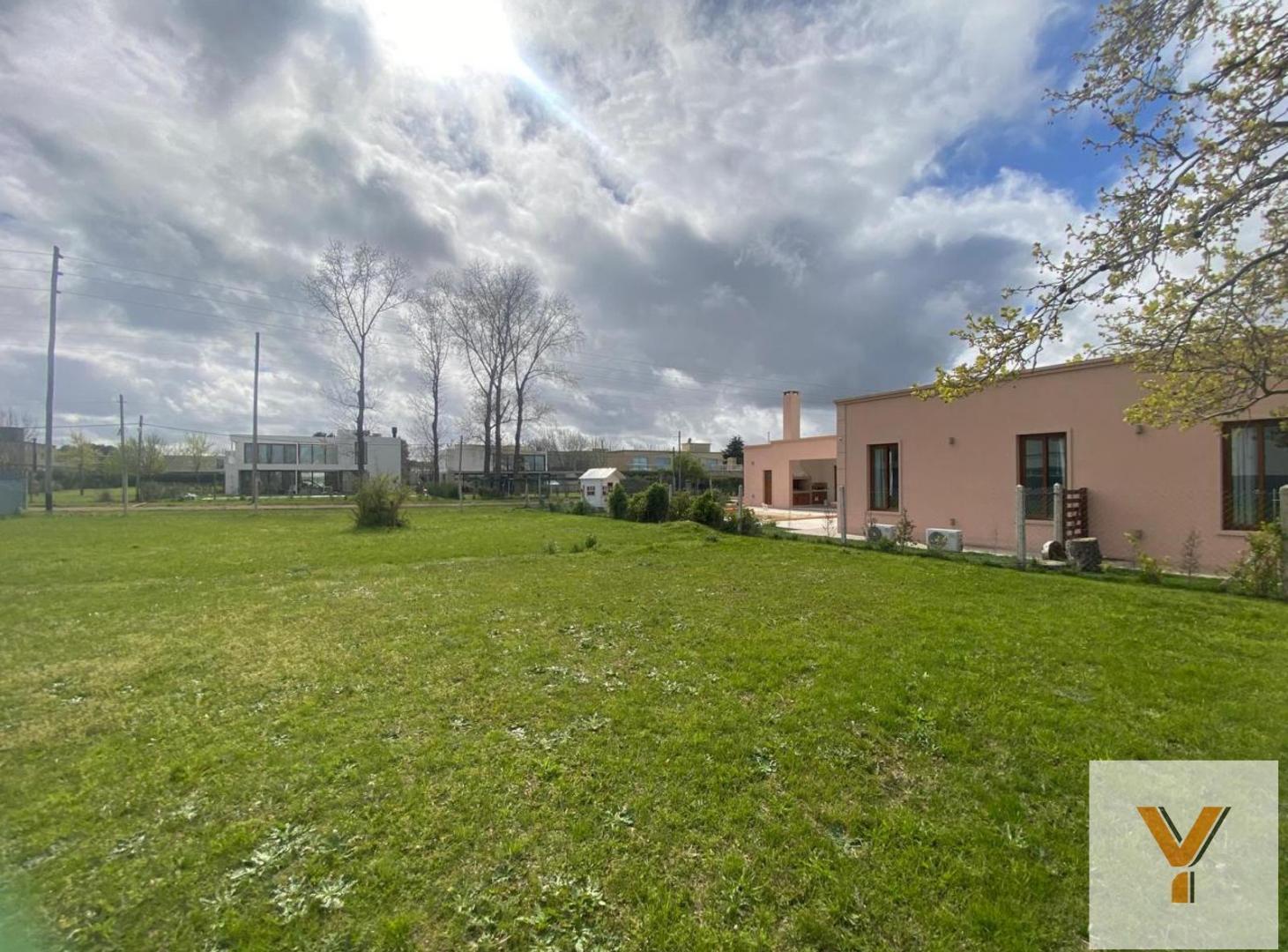Foto de Terreno en Venta - - 772mts - La Plata, imagen 2