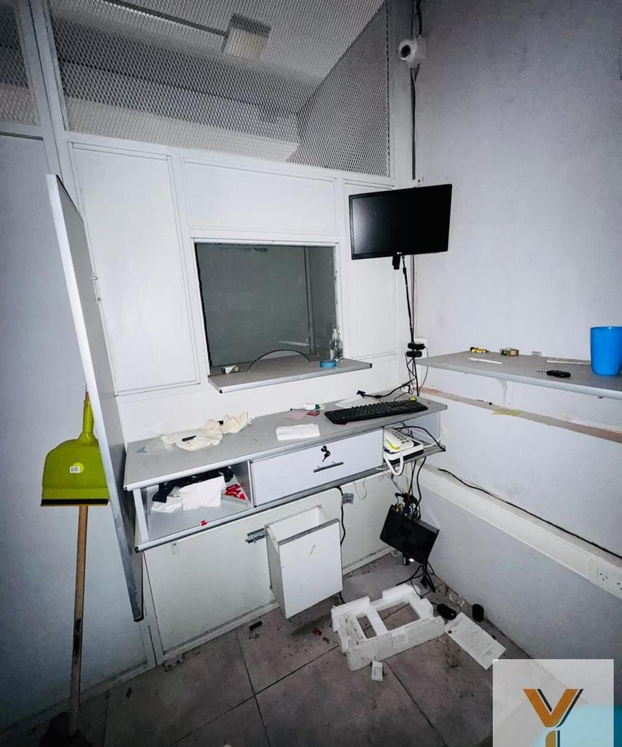 Foto de Local en Alquiler - 1 Baño - 30mts - Esteban Echeverría, imagen 2