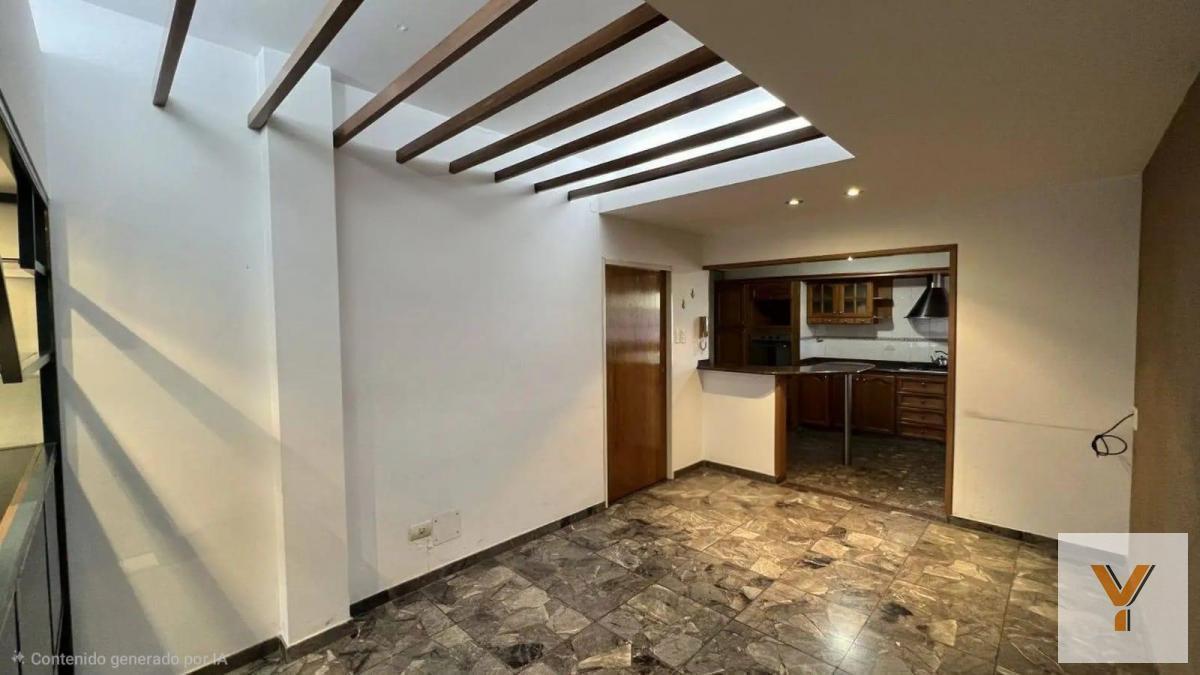 Foto de Casa en venta - 2 Dormitorios 3 Baños - La Matanza, imagen 5